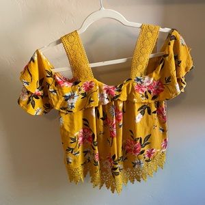 Self esteem size m cold shoulder top